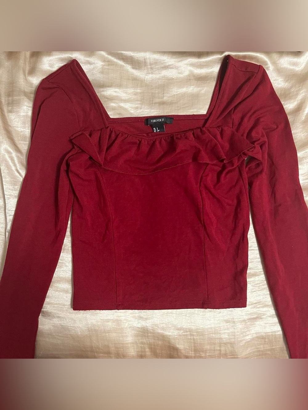 ੈ✩‧₊˚ forever 21 frilly ruched
long sleeve